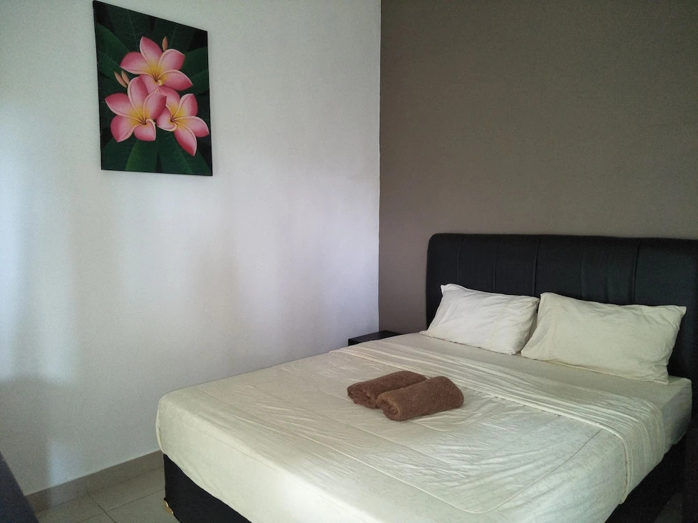 Tombong Limo Homestay
