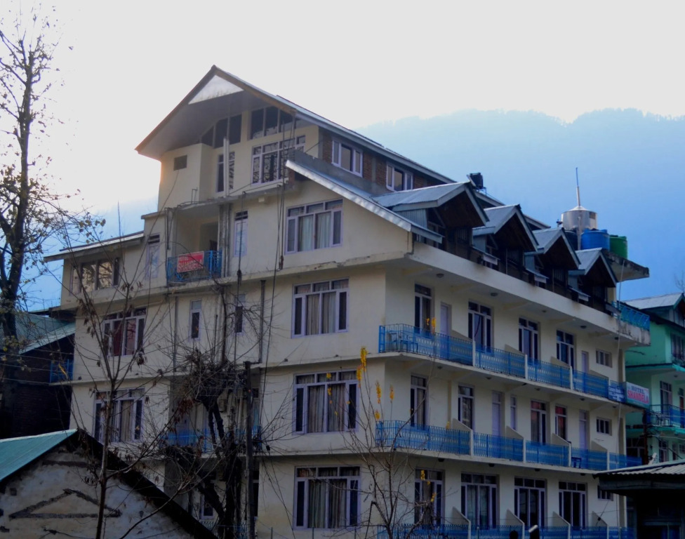 CS Shhandella Hotel