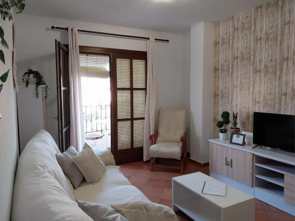 Apartamento en urbanización el Mirador de Frigiliana en el centro del pueblo con las mejores vistas