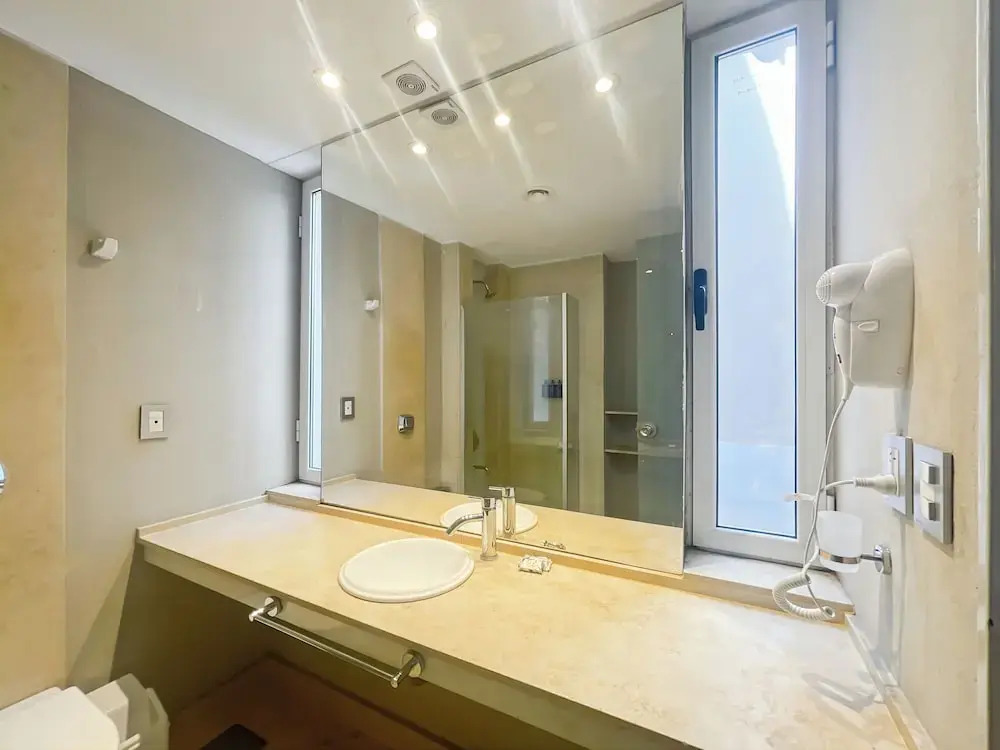 Ayres Apart San Telmo U103