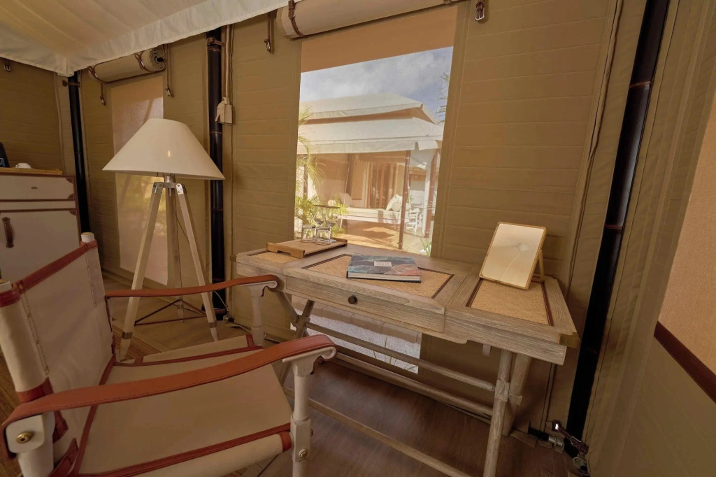 Amarena Canvas Beach Hotel