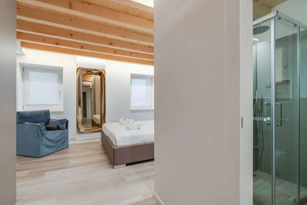 Luxury & Charming Piazzetta San Giorgio Apartments