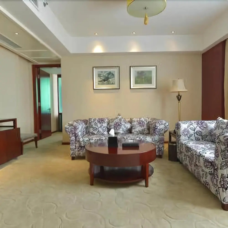 Garden Hotel