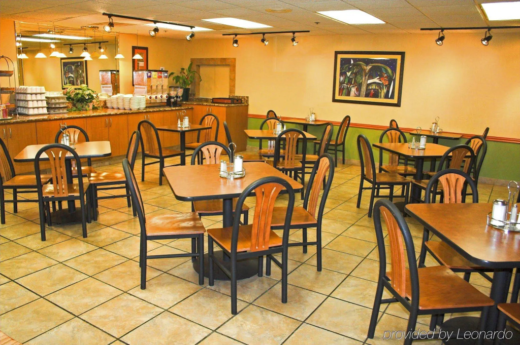 Baymont Inn & Suites Tampa Near Busch Gardens