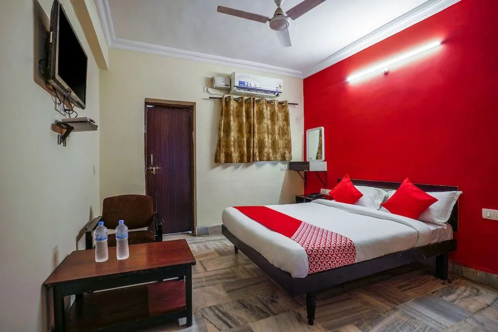 OYO 41751 Hotel Sabharwal