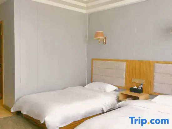 Yinchuan Shiyuan Ruihe Hotel (Swan Lake Town)
