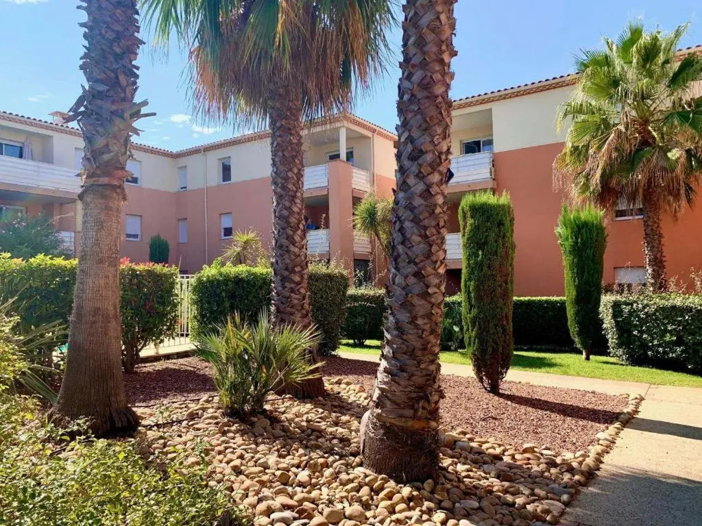 Appartement Mèze, 2 pièces, 4 personnes - FR-1-604-18