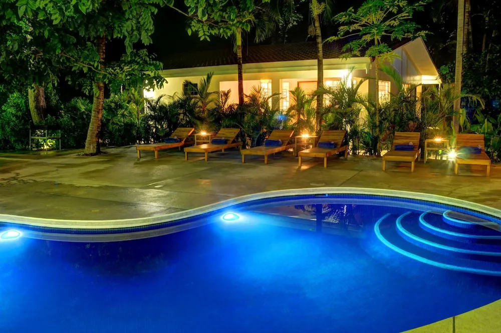Moana Surf Resort