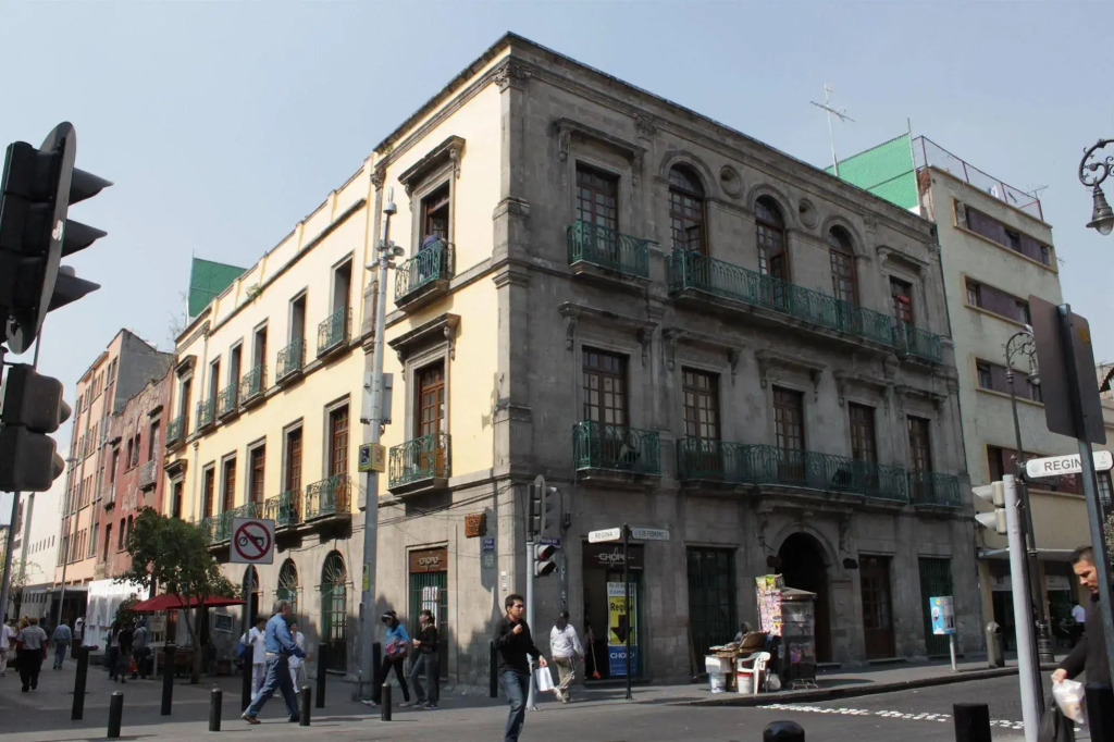 Hostal Regina