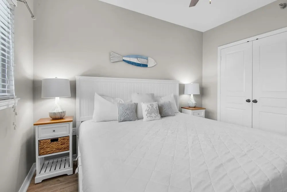 Emerald Isle unit 206