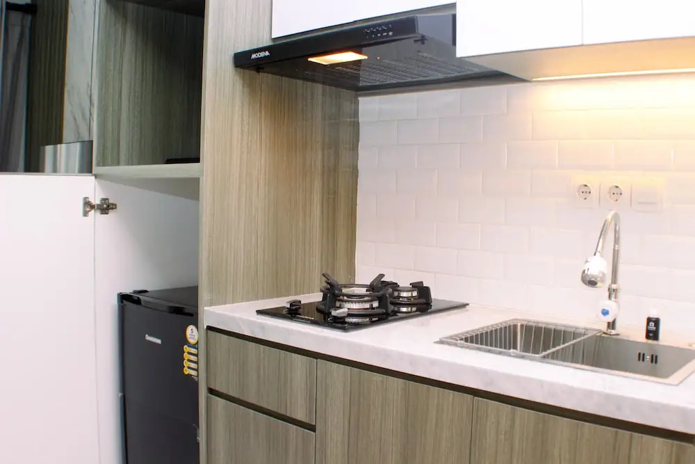 Nice Studio at Gateway Park LRT City Jatibening Apartment By Travelio
