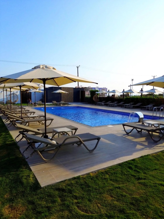 Cezar's Airport Hotel