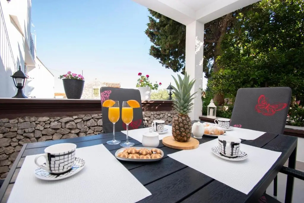 Apartments Tresan