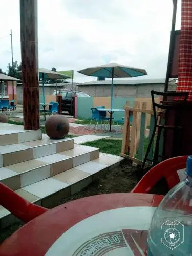 Baobab Bar And Lodge