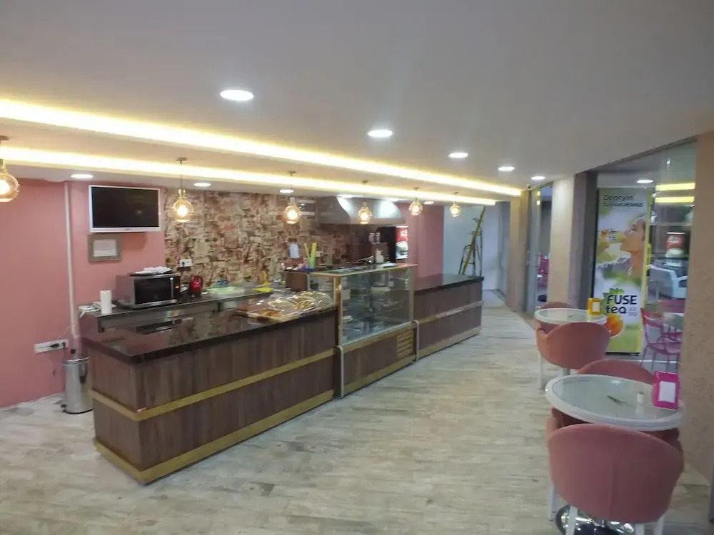 Hotel 1461