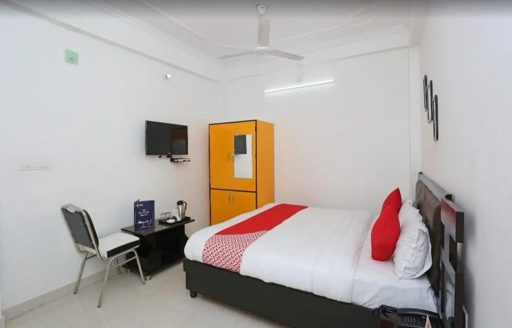 SS Palace Hotel, Gorakhpur