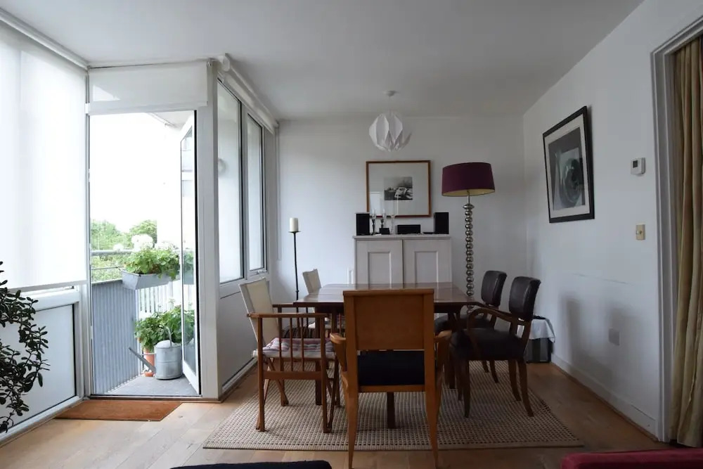 Homely 1 Bedroom Apartment in Kings Cross