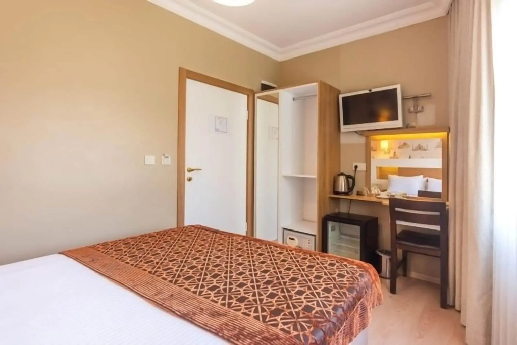 Tayahatun Hotel