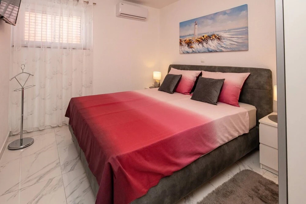 4 Great Villa Ancora For 16 Guests