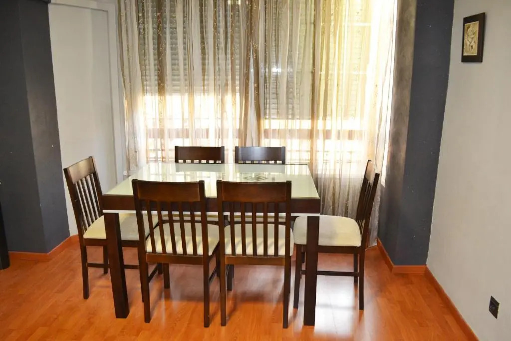 Apartamento acogedor, excelente ubicación, 10 min centro