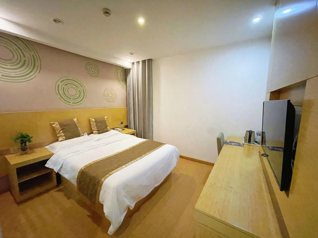 GreenTree Inn Shanghai Fengxian District Xiaotang Road Hotel