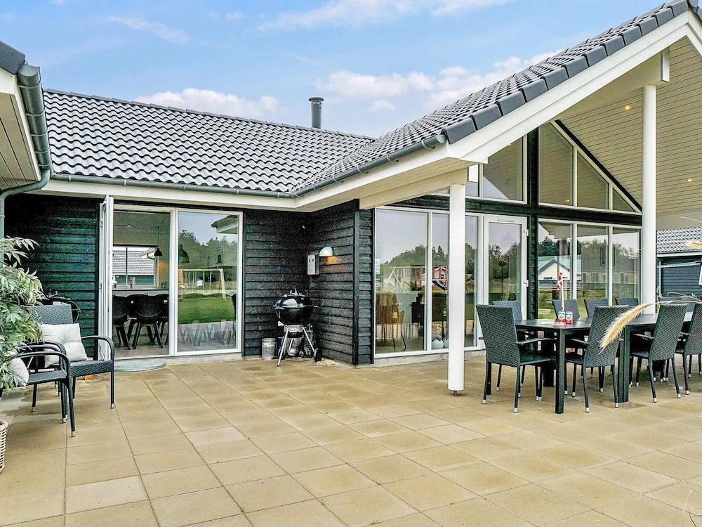 5 star holiday home in Nørre Nebel