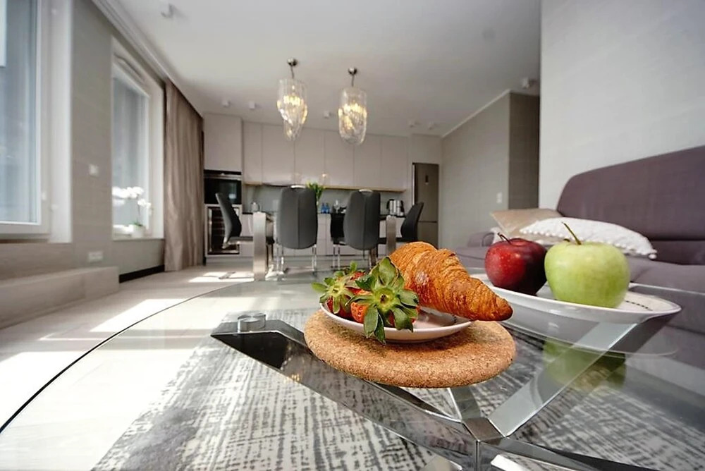 BillBerry Apartments - 16th Floor