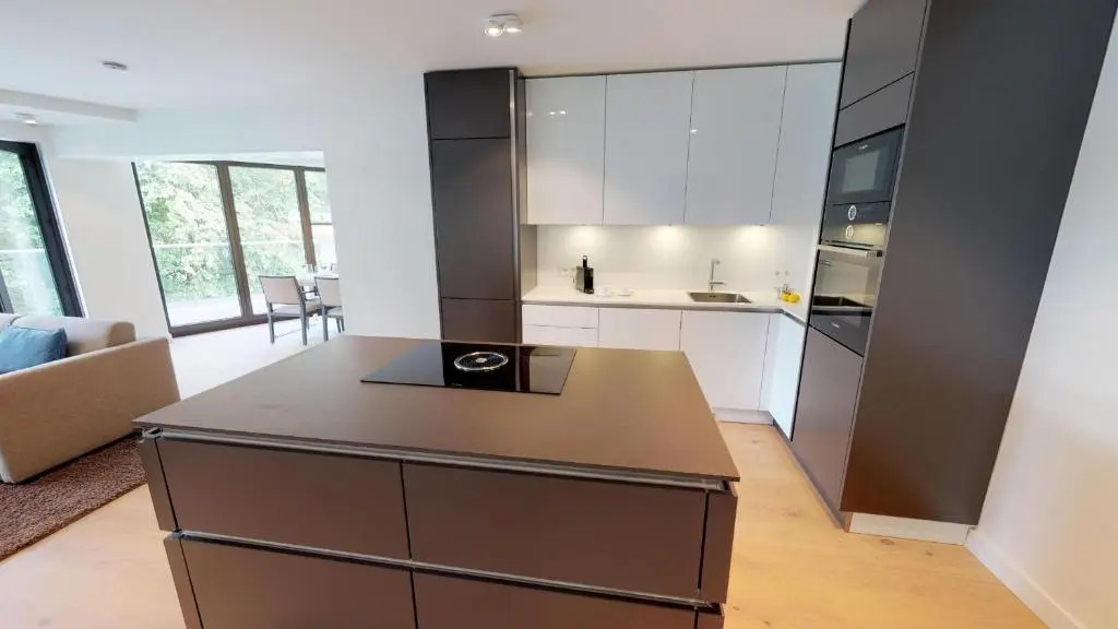 White Pearl Apartment 2.16