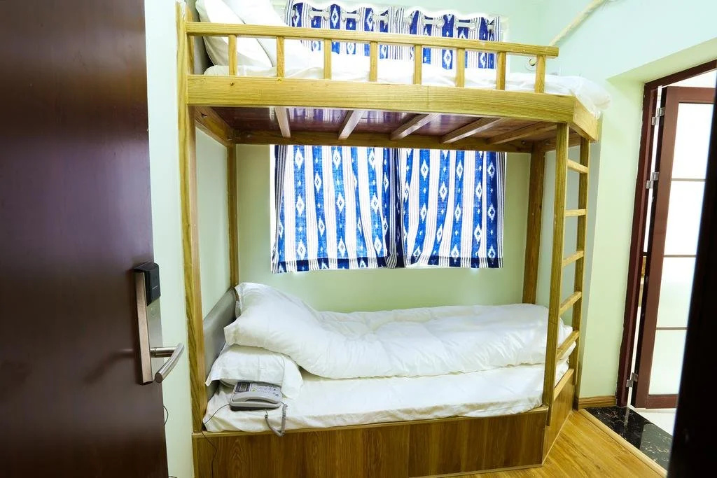 YunShangHuaKai Boutique Inn