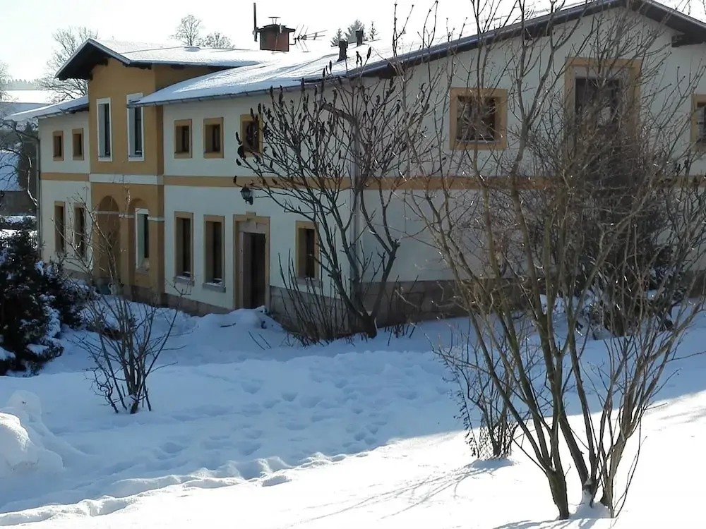 Authentic Farmhouse in Bozanov With Private Garden