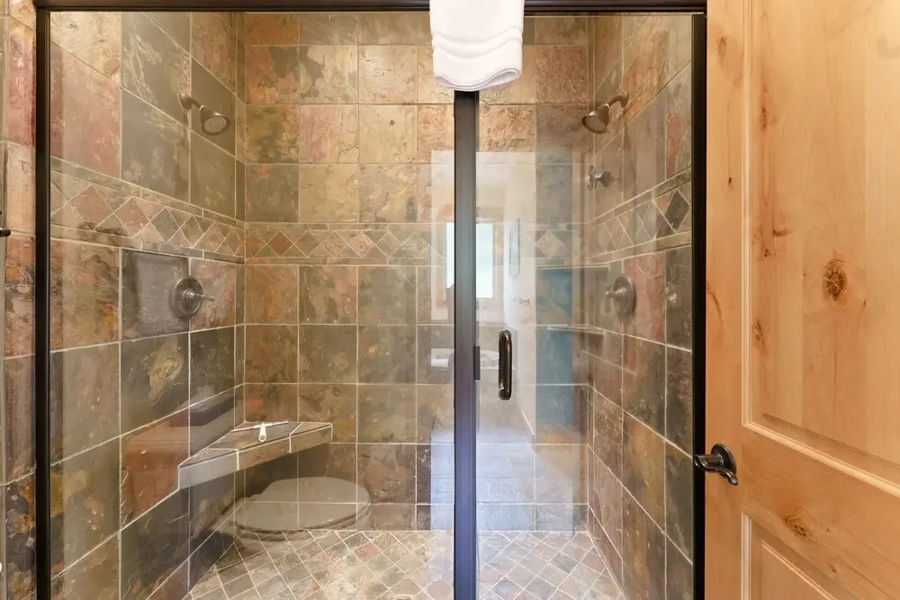 4 Red Fir 6 Bedroom Home