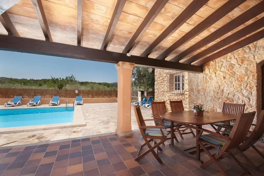 Villa - 4 Bedrooms with Pool and WiFi - 103163