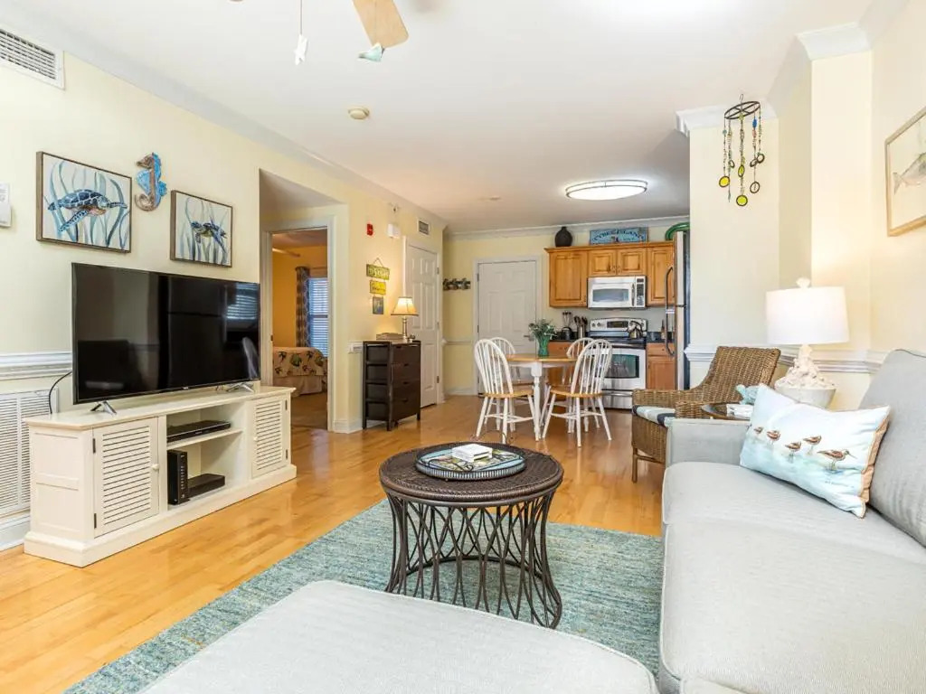 Silver Shores 4 by Tybee Vacation Rentals