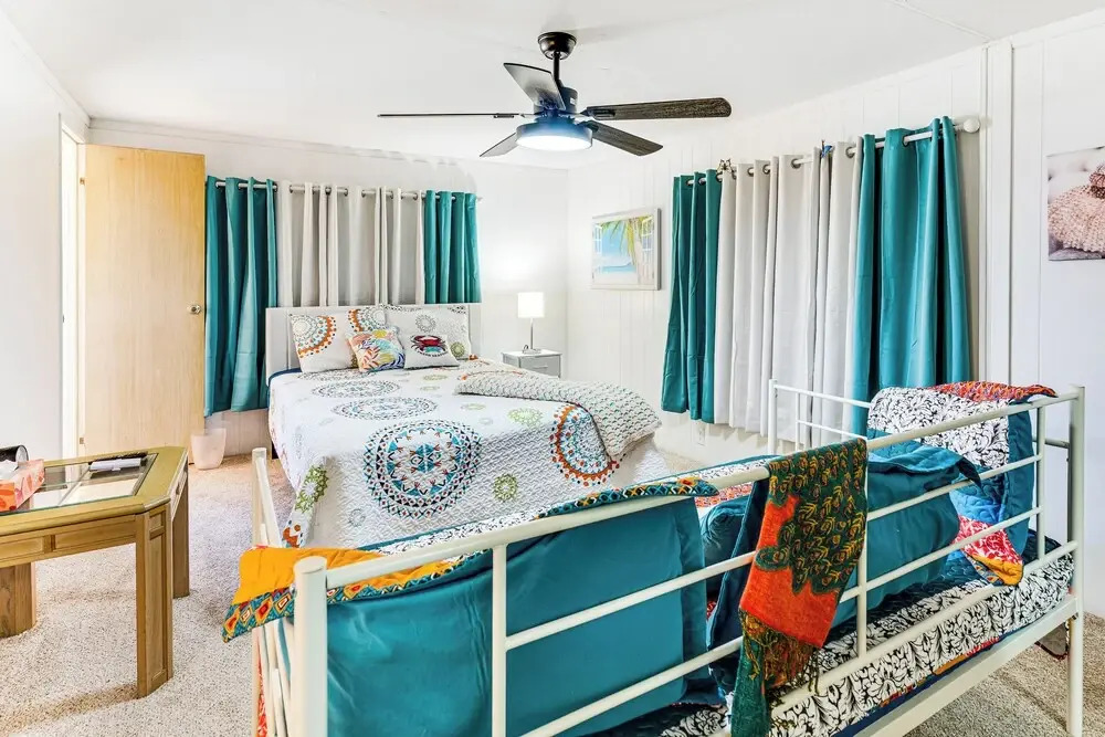 Pool Access! Couples Haven 4 Mi to Dtwn Fort Myers