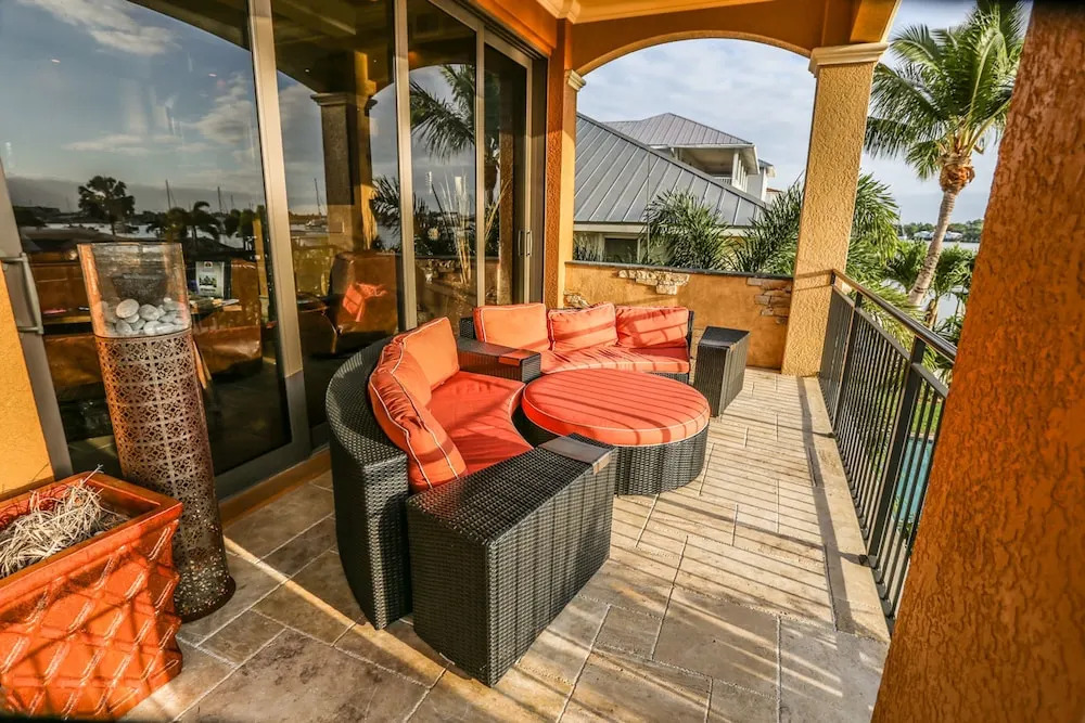425 Palermo Circle