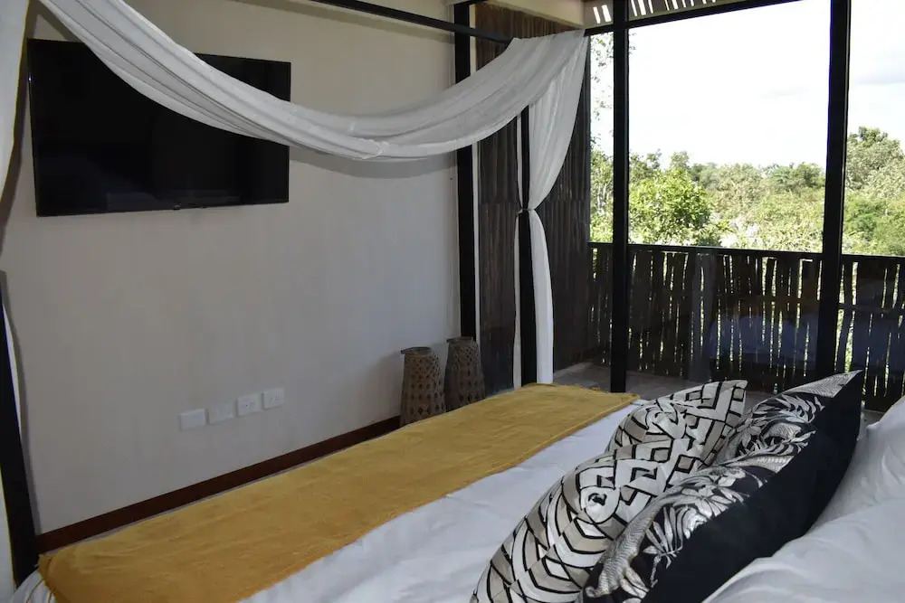 Penthouse With Plunge Pool by Bungalo in Aldea Zama