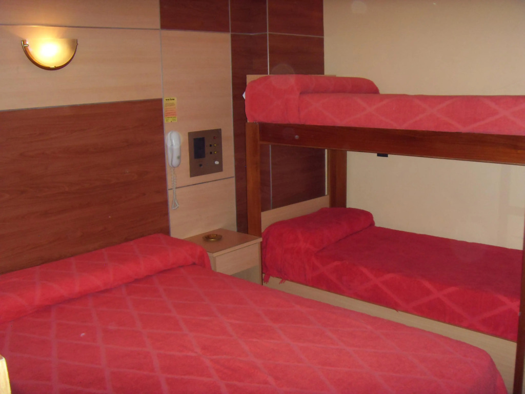 Hotel Embajador