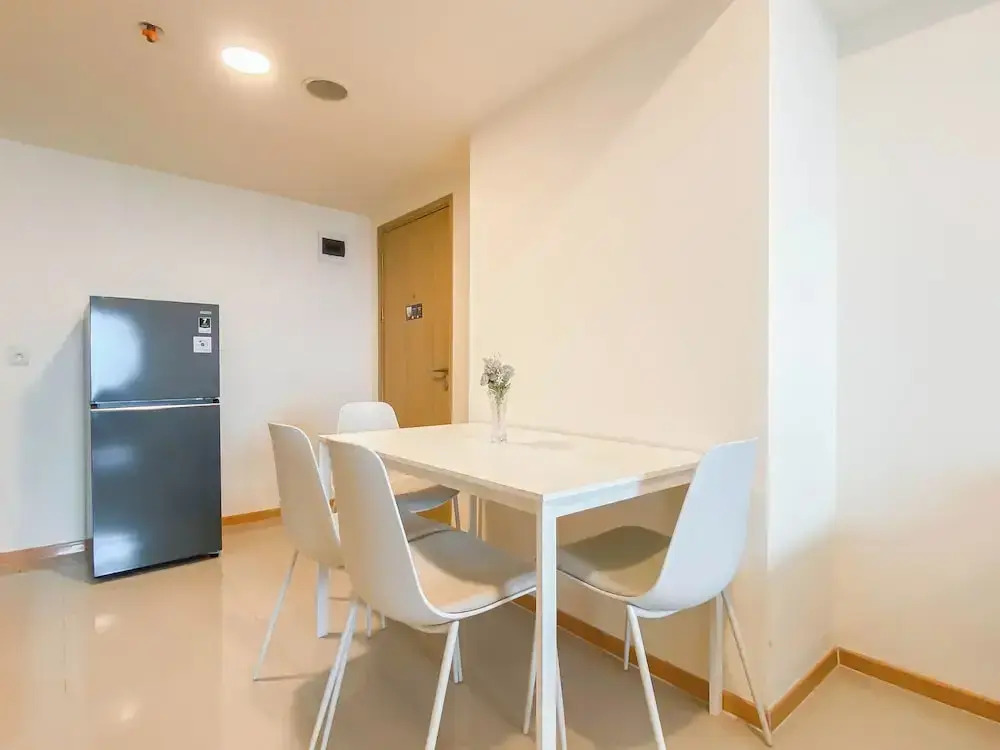 Simple Look 3Br Meikarta Apartment
