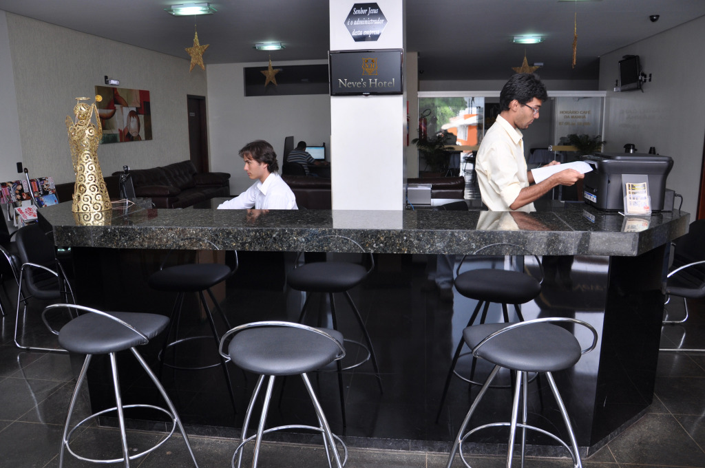 Oft Neves hotel
