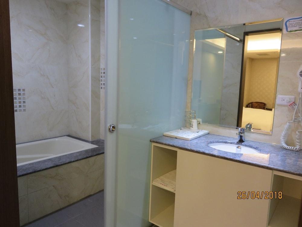 Mao Hua Motel