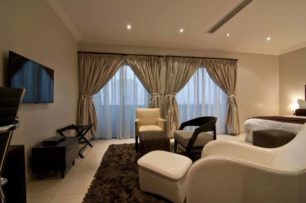 L'eola Suites