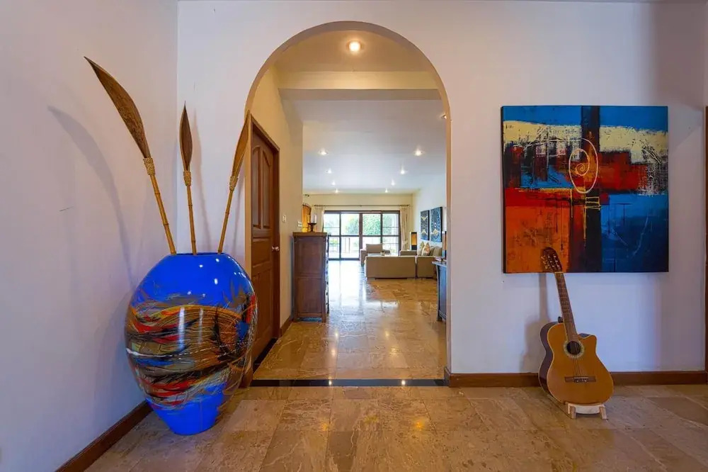 Lovely 3BR Villa in good Location - CV3MA