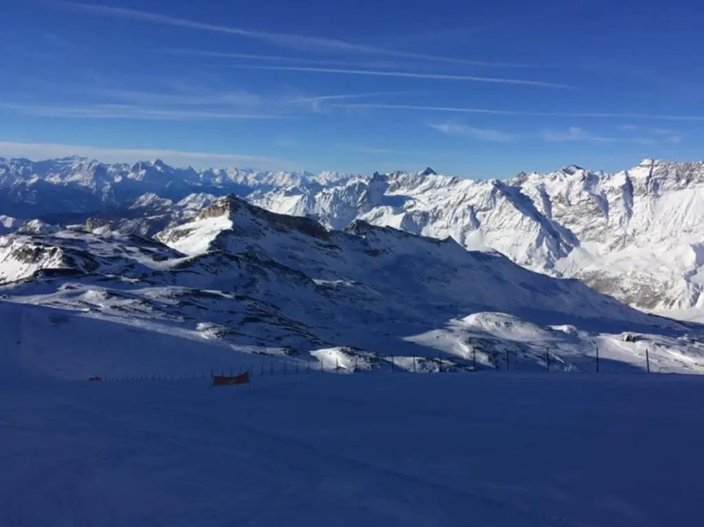 Giomein - Flat in Cervinia 50m from slopes and city centre