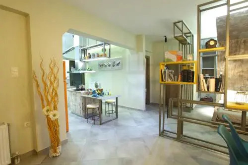 82 M2 Loft Urban Apartment Gazi - Votanikos