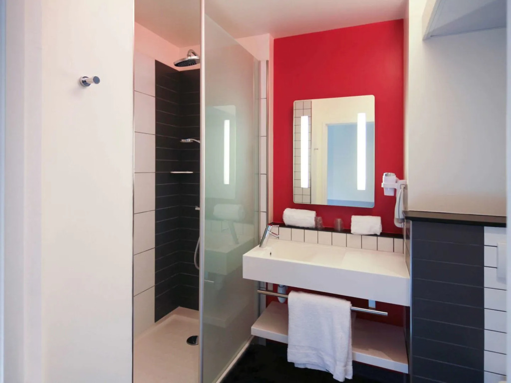 ibis Styles Flers