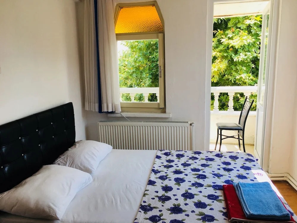 Erkin Hotel