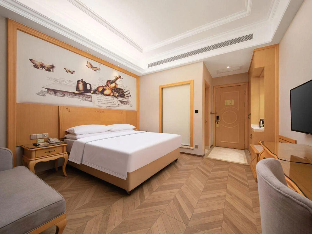 Vienna International Hotel (Zongguan Subway Station Hanxi Store