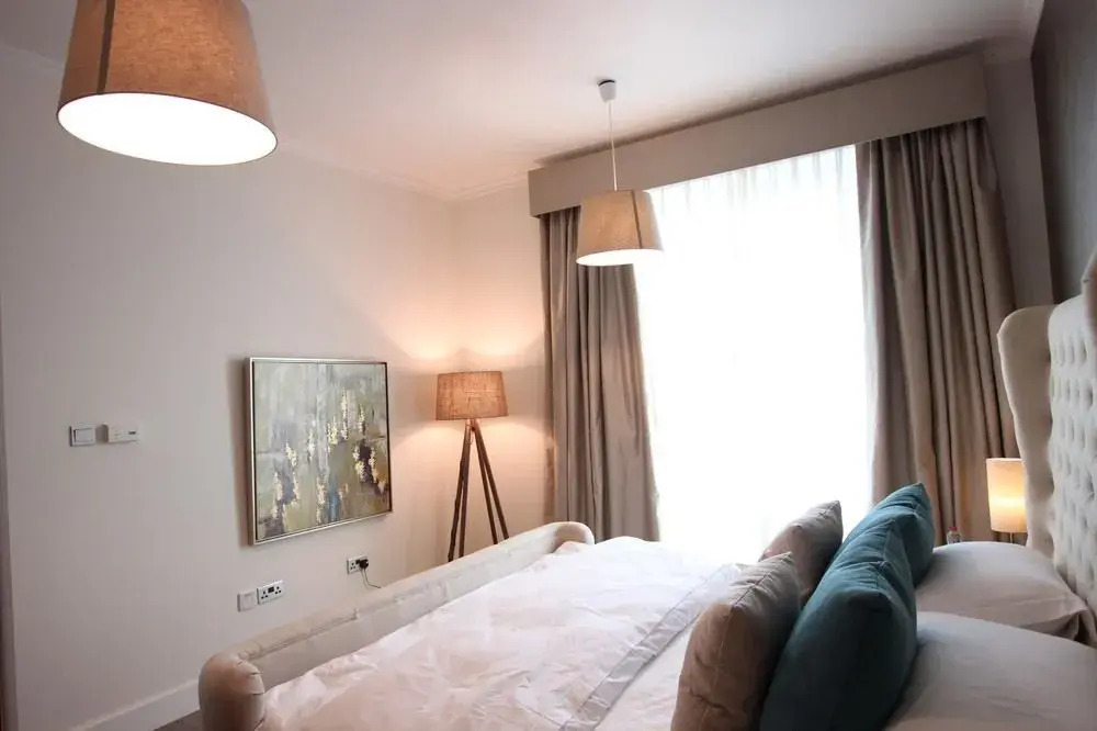 Faraway Homes - Burj Views Luxury