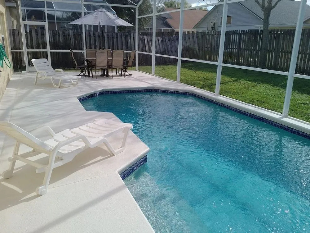 Esprit Oasis - Three Bedroom Home