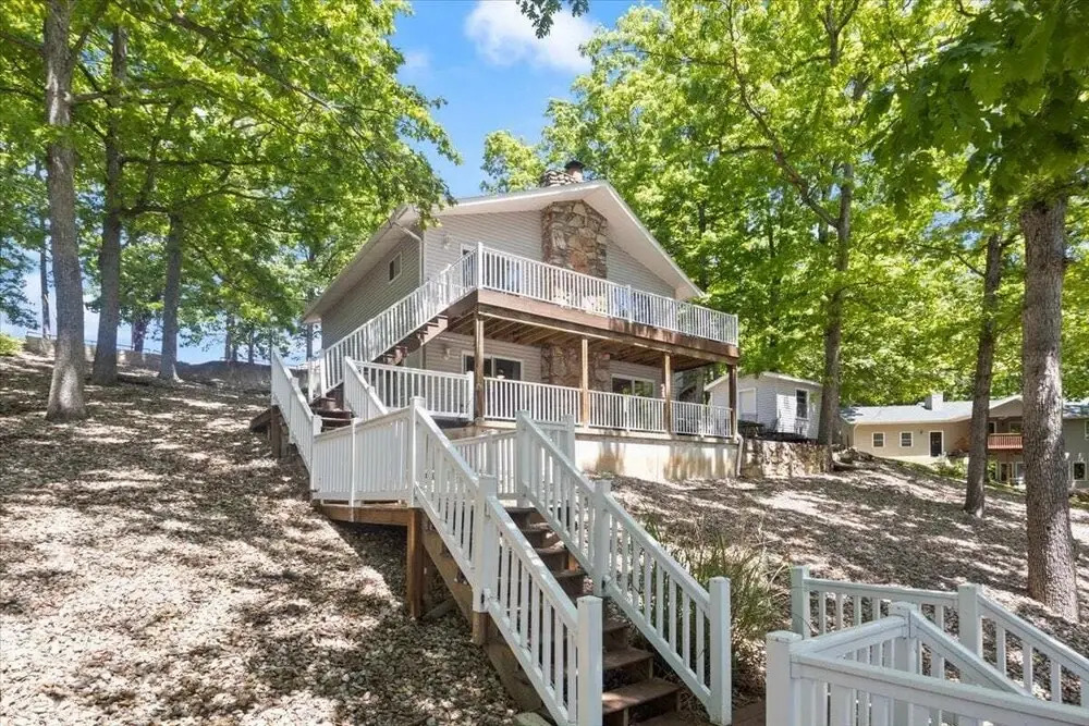 Stunning Views of the 7.5mm, Private Dock, Spacious Decks, Kayaks & More!